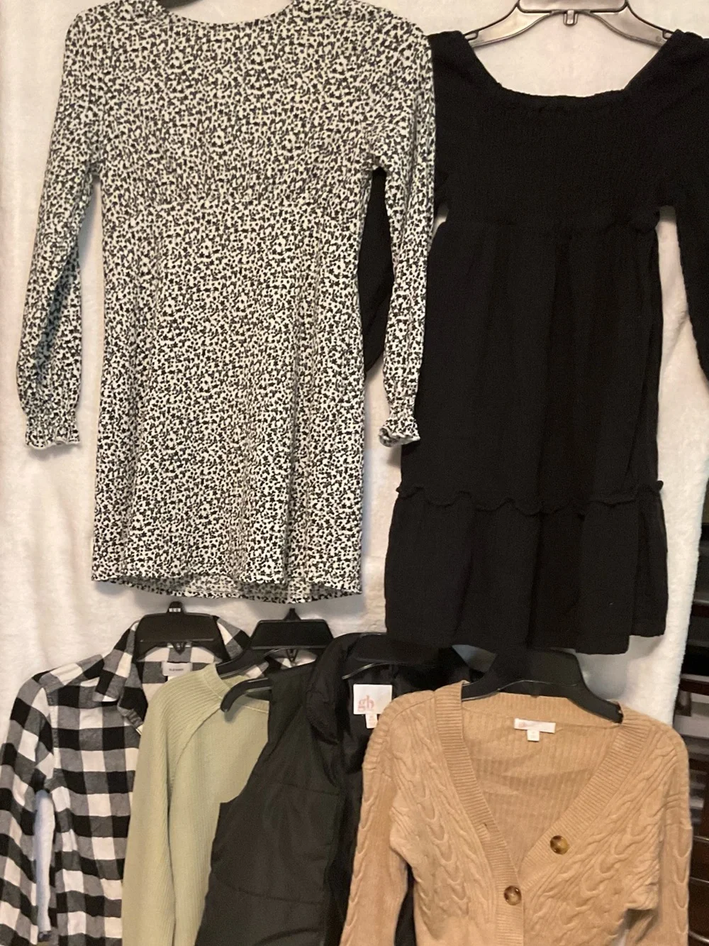 Girls Size Medium 8/10 Clothing Lot – 14 Pieces Dresses Tops Sweaters